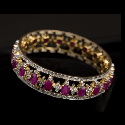 Ruby Shine Bangle